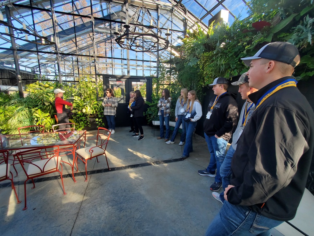 FFA members touring Hermitage Farms greenhouse. 